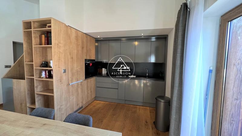 Appartement - 88 m² - 4 pièces