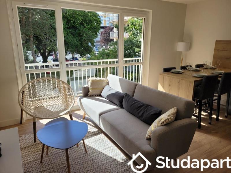 Chambre - 12 m² - 1 pièce