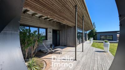 Maison - 118 m² - 4 pièces