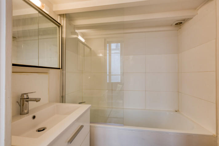 Studio - 14 m² - 1 pièce