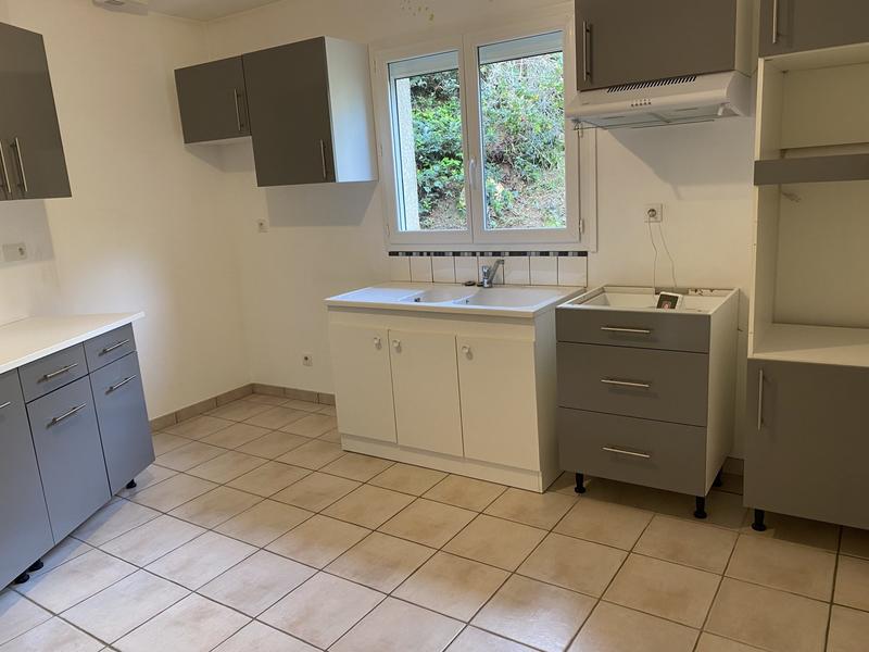 Maison - 96 m² - 4 pièces