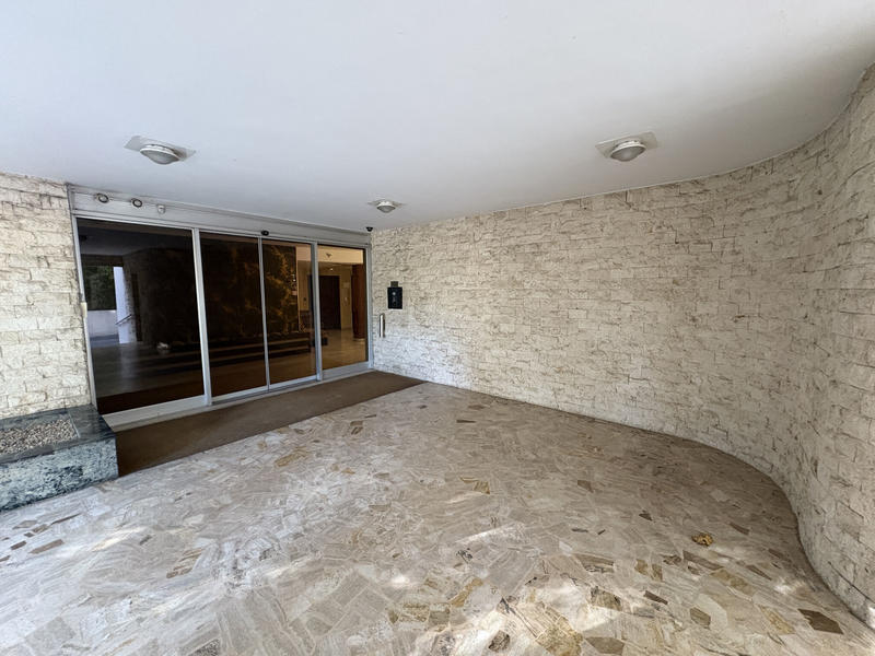 Appartement - 140 m² - 4 pièces