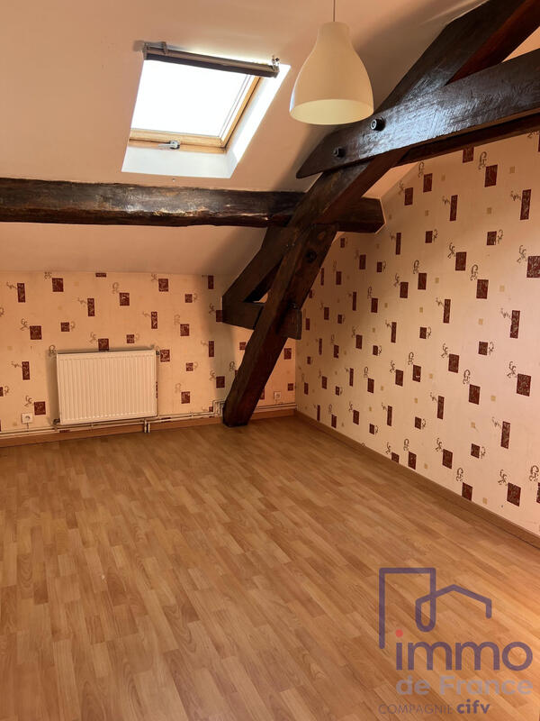 Appartement - 89 m² - 5 pièces