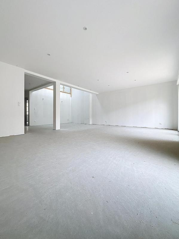 Maison - 186 m² - 7 pièces