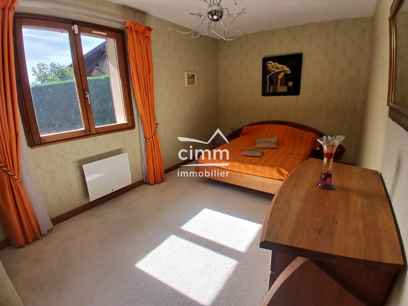 Villa - 170 m² - 6 pièces