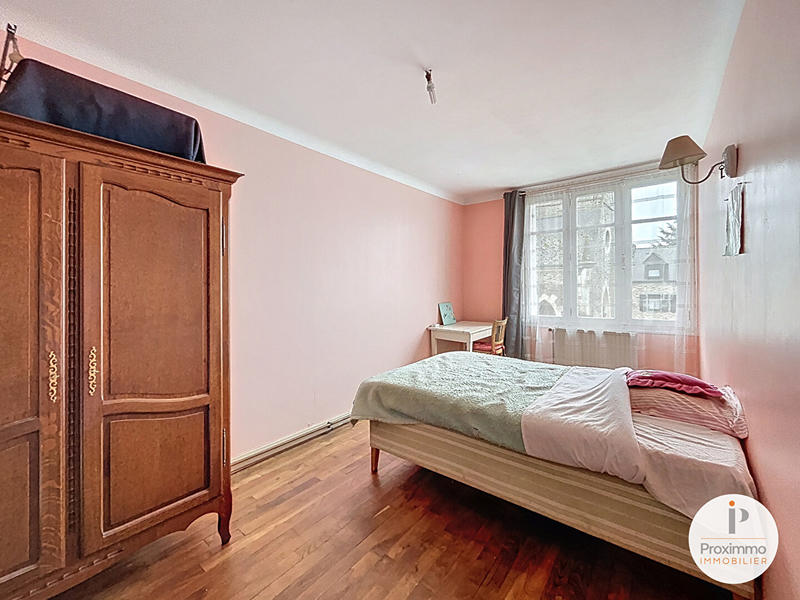 Maison - 95 m² - 6 pièces