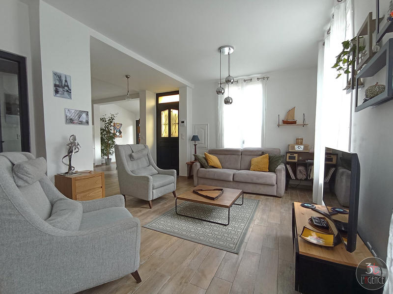 Maison - 110 m² - 5 pièces