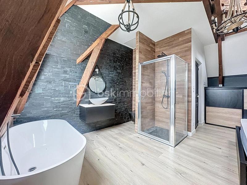 Maison en pierre - 123 m² - 4 pièces