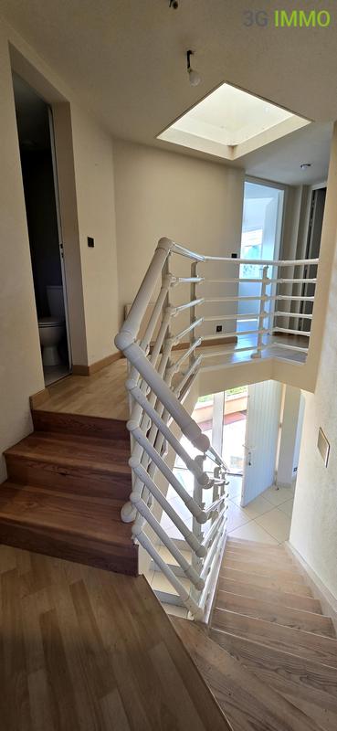 Villa - 174 m² - 7 pièces