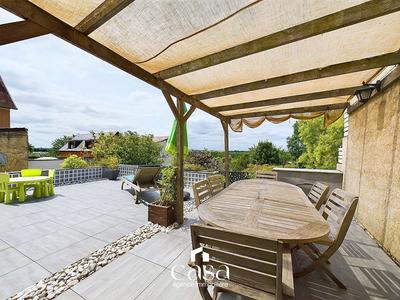 Maison - 188 m² - 7 pièces