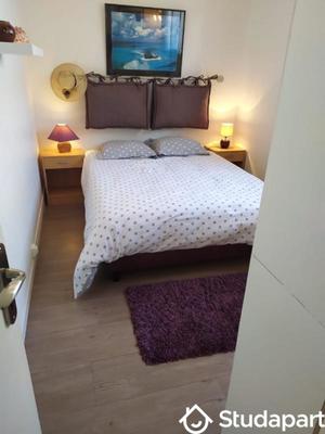 Chambre - 100 m² - 1 pièce