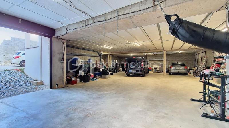 Maison - 155 m² - 6 pièces