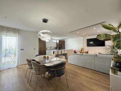 Maison - 88 m² - 4 pièces