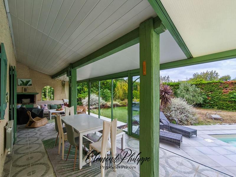 Maison - 167 m² - 7 pièces