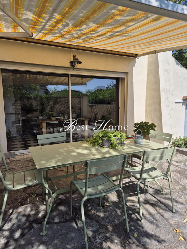 Appartement - 102 m² - 3 pièces