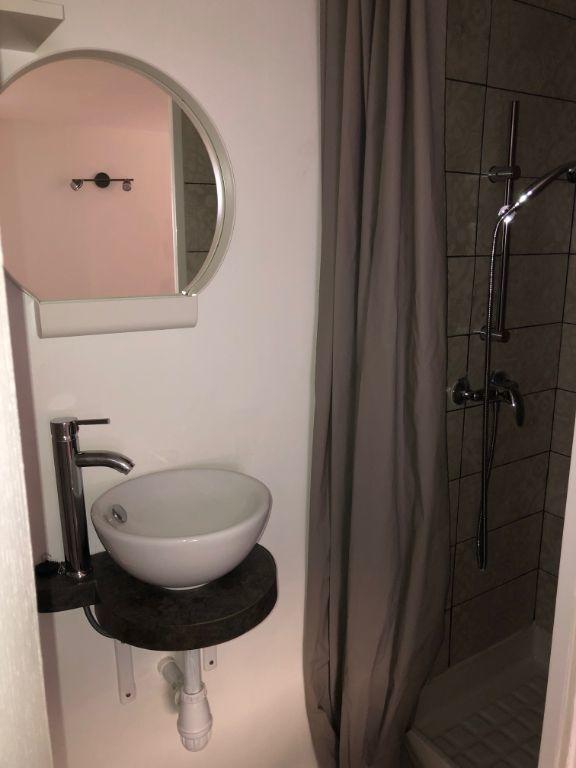 Studio - 16 m² - 1 pièce