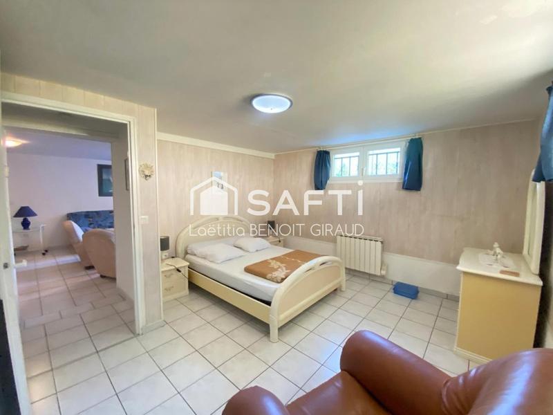 Maison - 190 m² - 6 pièces