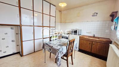 Maison - 106 m² - 6 pièces