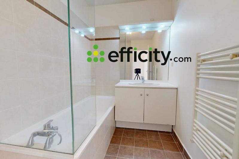 Appartement - 75 m² - 3 pièces