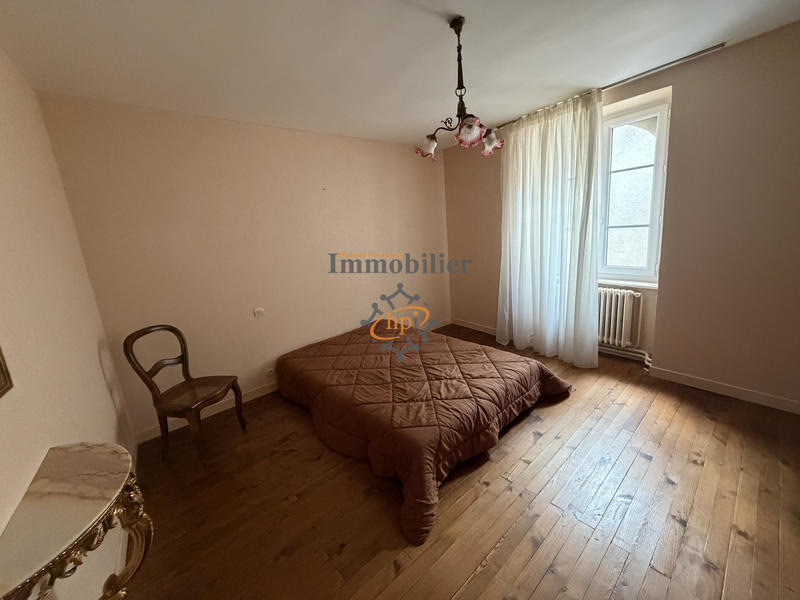 Maison - 190 m² - 6 pièces