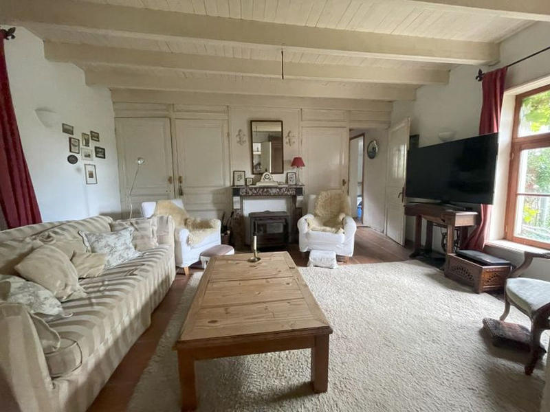 Maison - 190 m² - 8 pièces