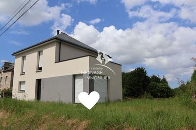 Maison - 91 m² - 5 pièces