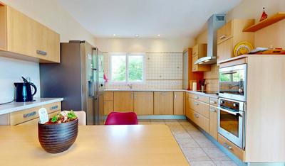 Maison - 199 m² - 7 pièces