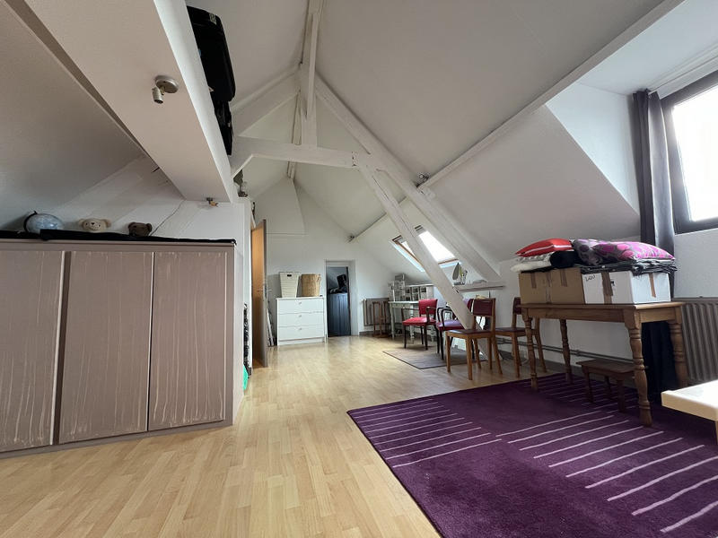 Maison - 245 m² - 10 pièces