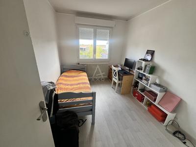 Appartement - 83 m² - 4 pièces