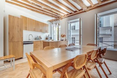 Maison - 311 m² - 11 pièces