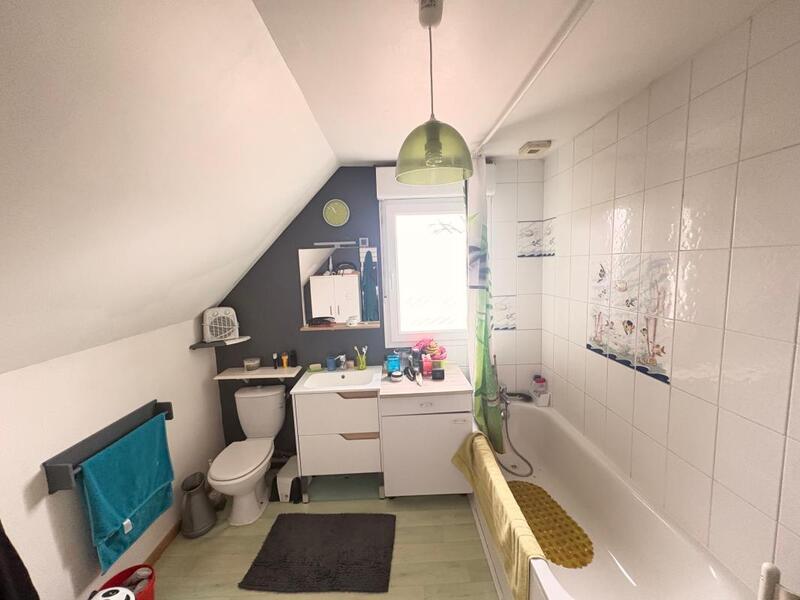 Pavillon - 97 m² - 5 pièces