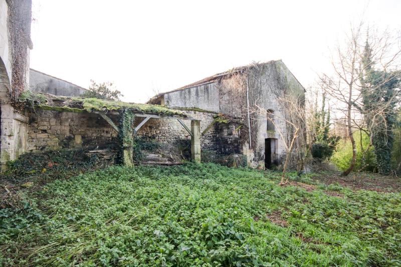 Immeuble - 254 m² - 13 pièces