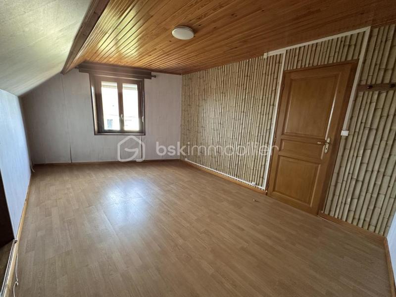 Maison - 110 m² - 6 pièces