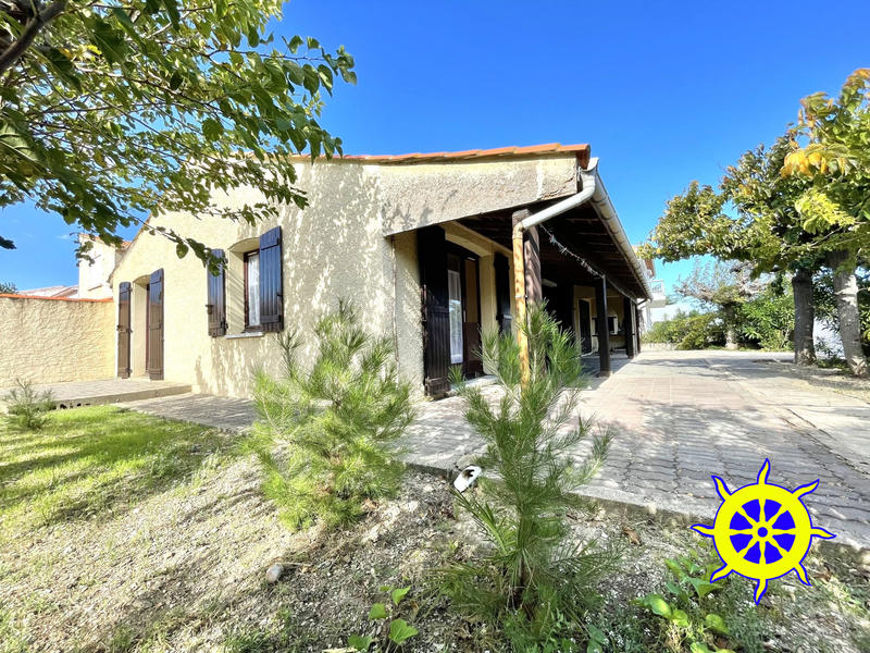 Villa - 100 m² - 5 pièces