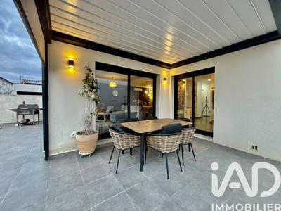 Maison - 126 m² - 5 pièces