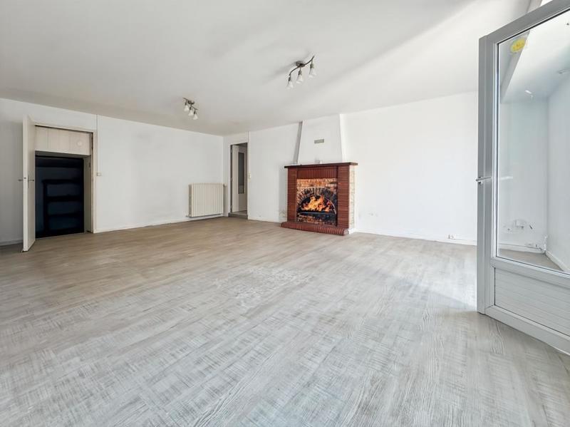 Maison - 97 m² - 4 pièces