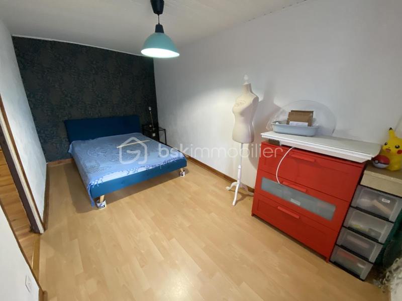 Maison - 207 m² - 8 pièces