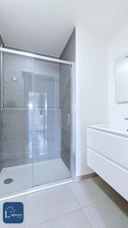 Appartement - 101 m² - 4 pièces