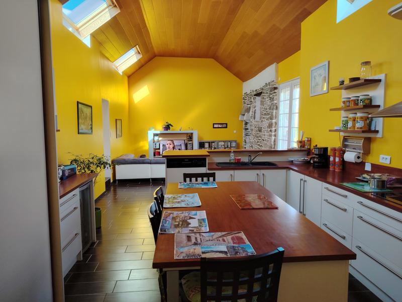 Corps de ferme - 203 m² - 7 pièces