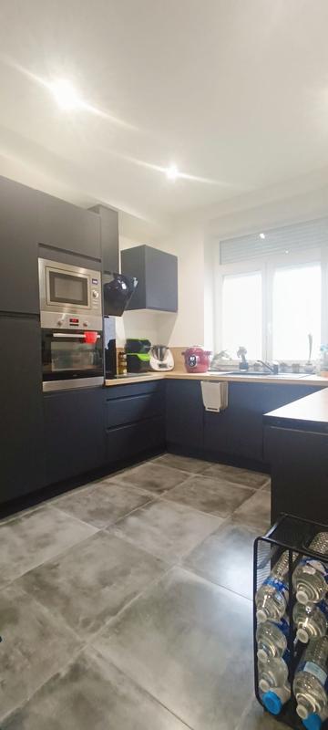 Maison - 97 m² - 5 pièces