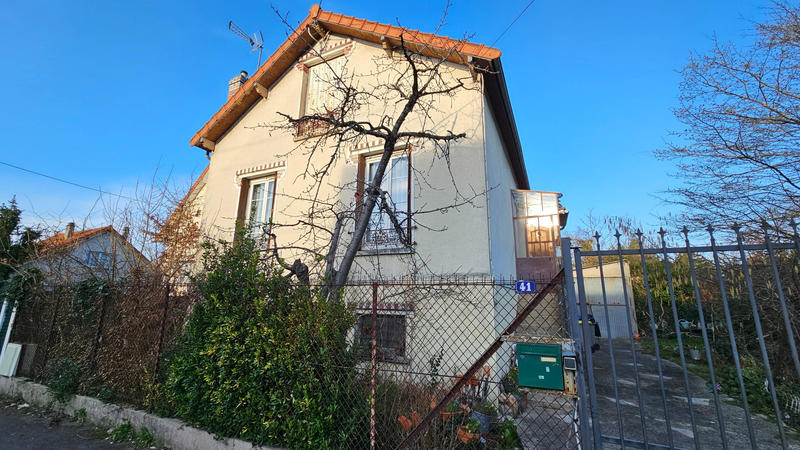 Immeuble - 75 m² - 5 pièces