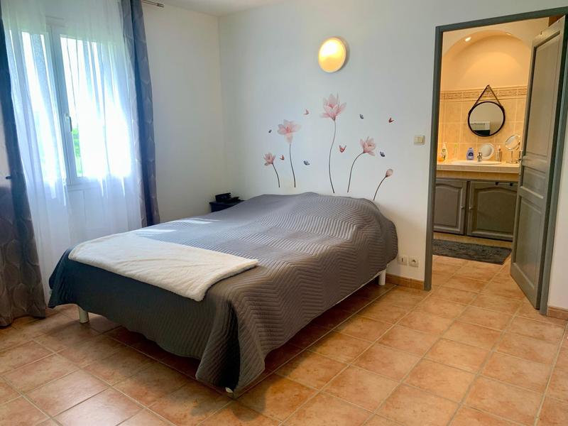 Maison - 144 m² - 5 pièces