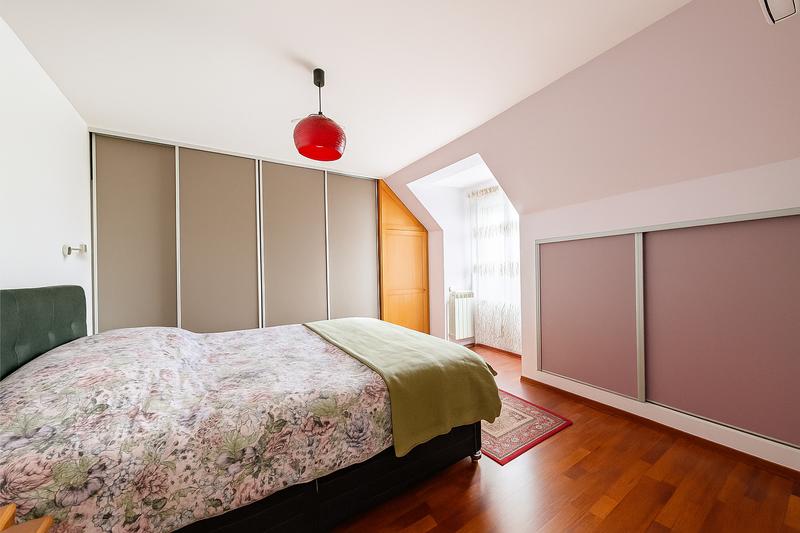 Maison - 166 m² - 7 pièces