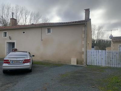 Maison - 130 m² - 8 pièces