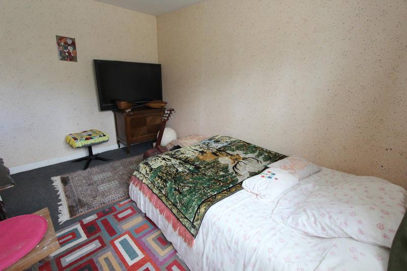 Maison - 143 m² - 8 pièces