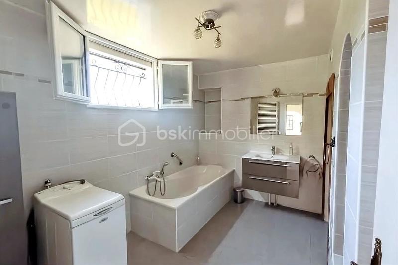 Maison de campagne - 160 m² - 5 pièces