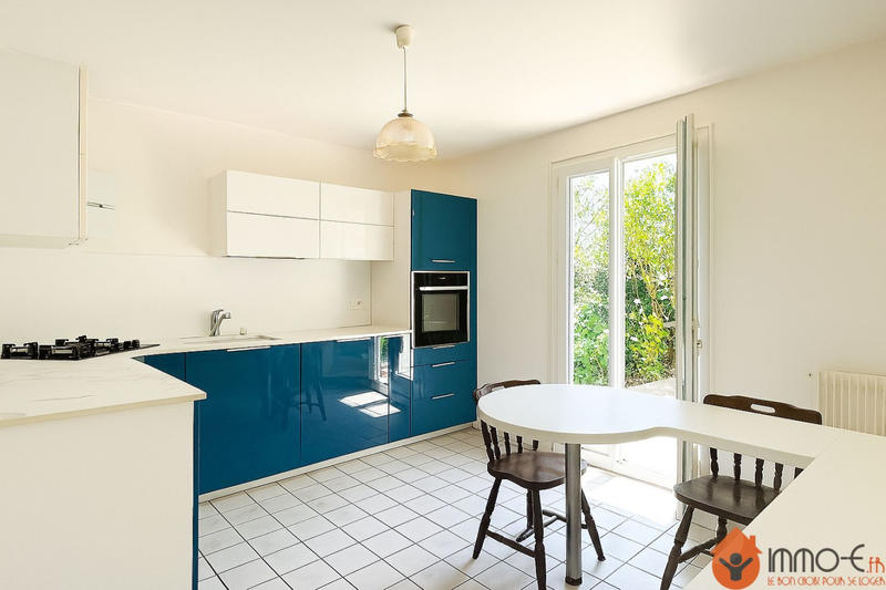 Maison - 106 m² - 6 pièces