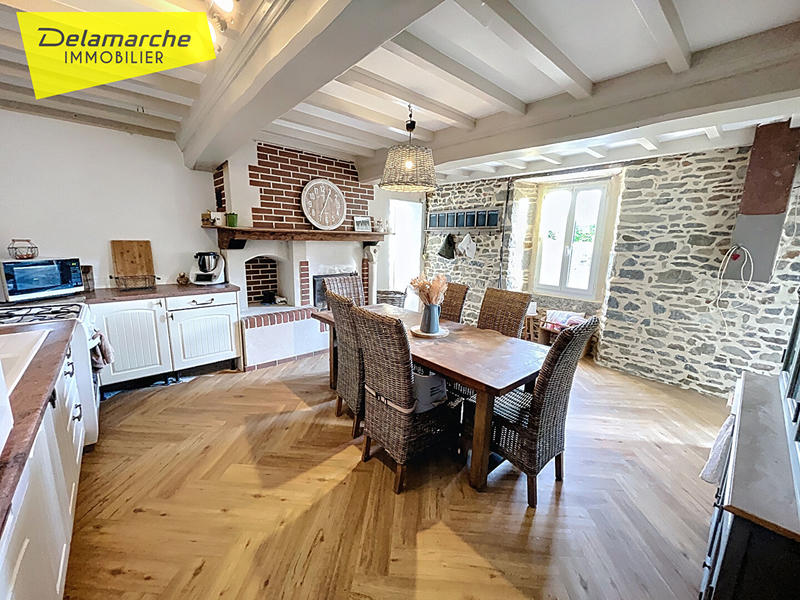 Maison - 106 m² - 4 pièces