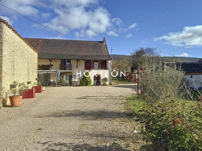 Maison ancienne - 183 m² - 7 pièces