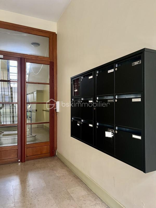 Loft - 81 m² - 4 pièces